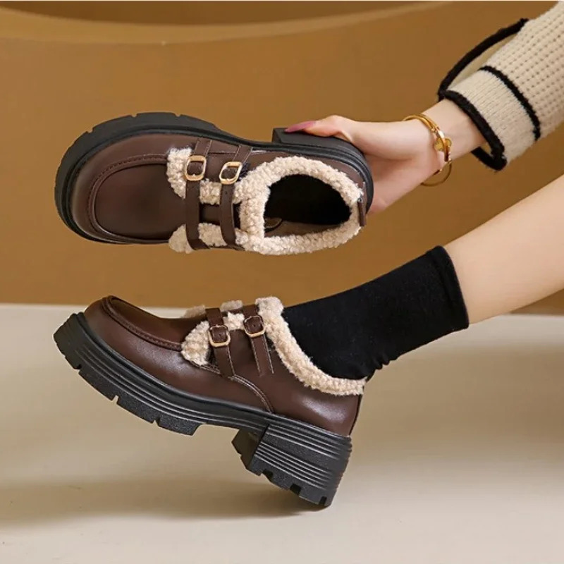 British Style Leather For Girls Winter 2024 Thick Soled Lamb Wool Warm Uniform School Cotton Shoes Plush PU Woman