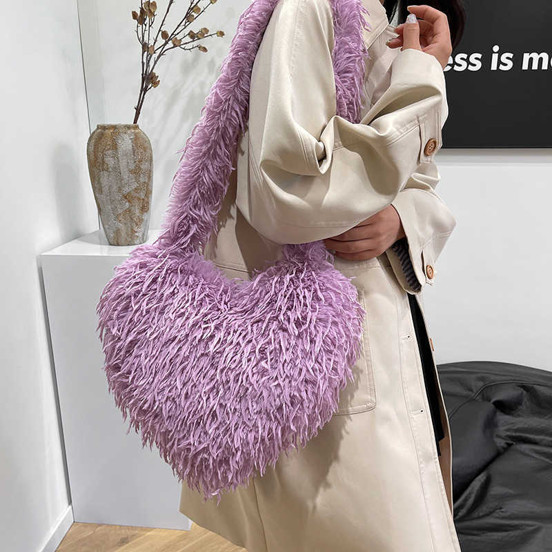 Plush bag for women large capacity new autumn and winter versatile single shoulder commuting bag high end and Fashion plush bag