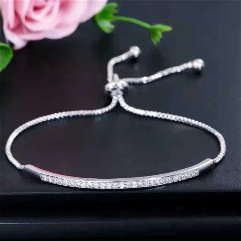 Creative fashion delicate hand jewellery with rhinestones single row arc adjustable braceletXJ241214