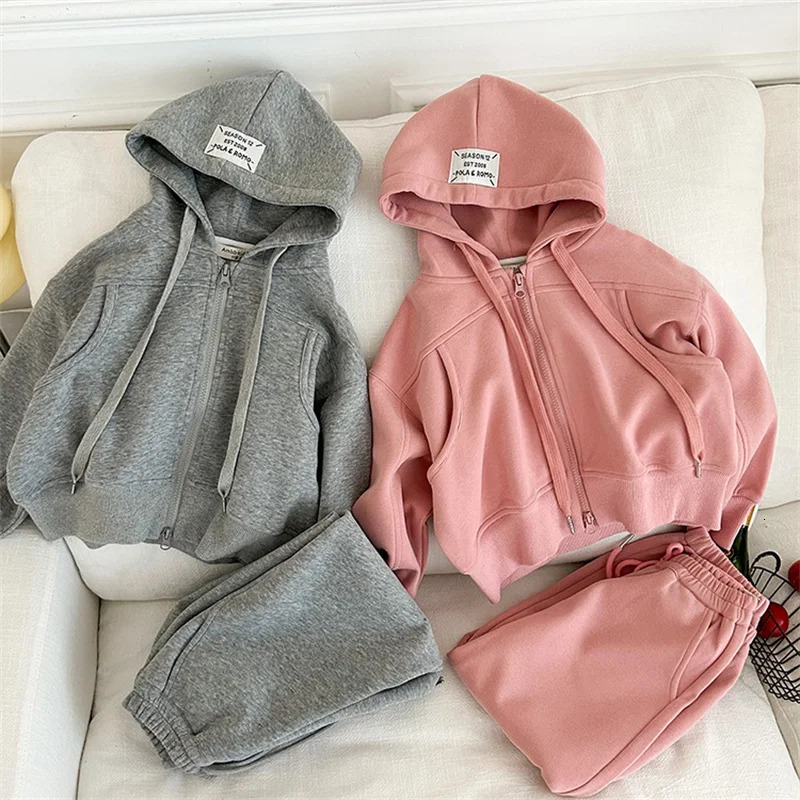 Girls Coat Pants Kids Suits 2PCSSet Cotton 2024 Fashion Spring Autumn Cotton Tracksuit School Suits Christmas Gift Children Cl 241213