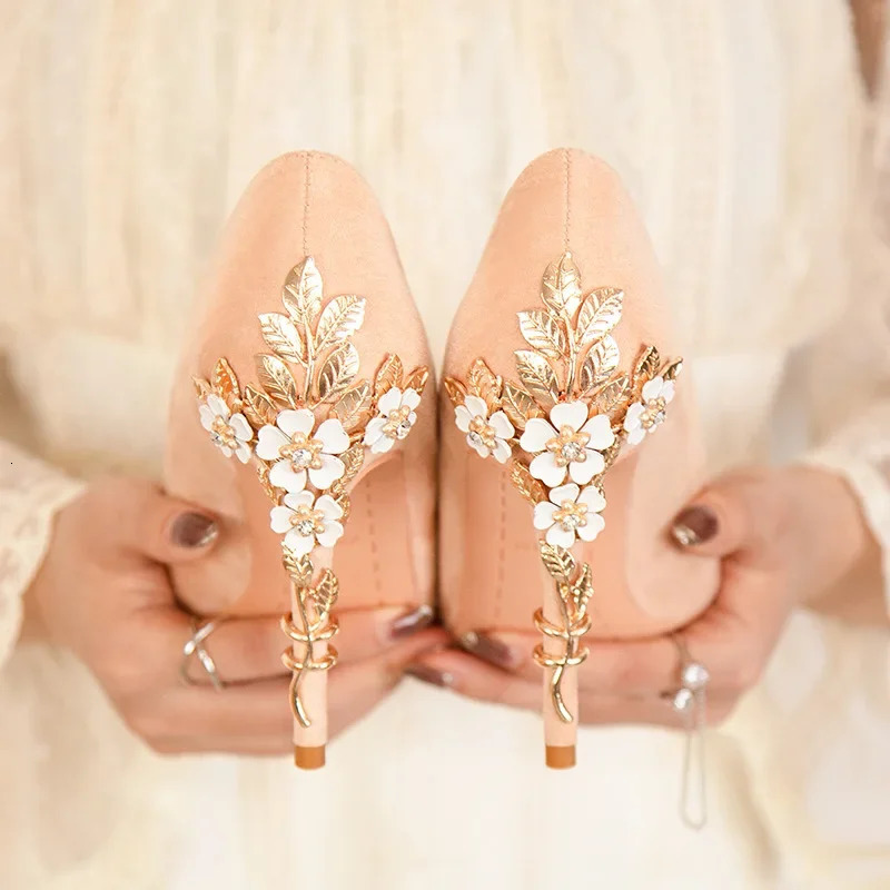High End Metal Flower High Heels European American Fashion Sexy Pointed Womens Shoes Banquet Party Casual Shoes 241213