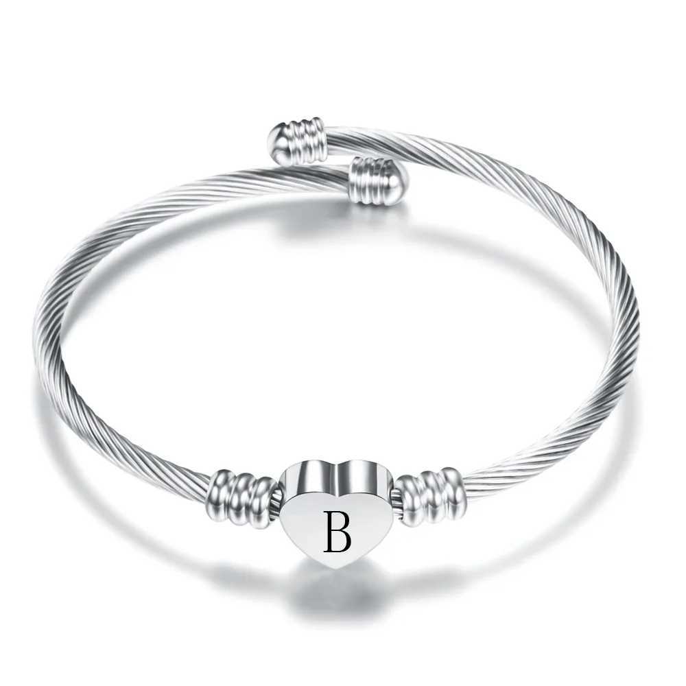 Initial Letter Stainl Steel Cuff Bracelet For Women 26 Alphabet Heart Charm Bangle Female Fashion Birtay Party JewelryXJ241214