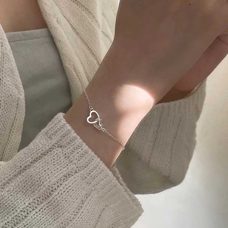 Simple Double Heart Pendant Bracelets For Women Couple Stainl Steel Sliver Chain Wedding Party Jewelry Valentines Day GiftXJ250109