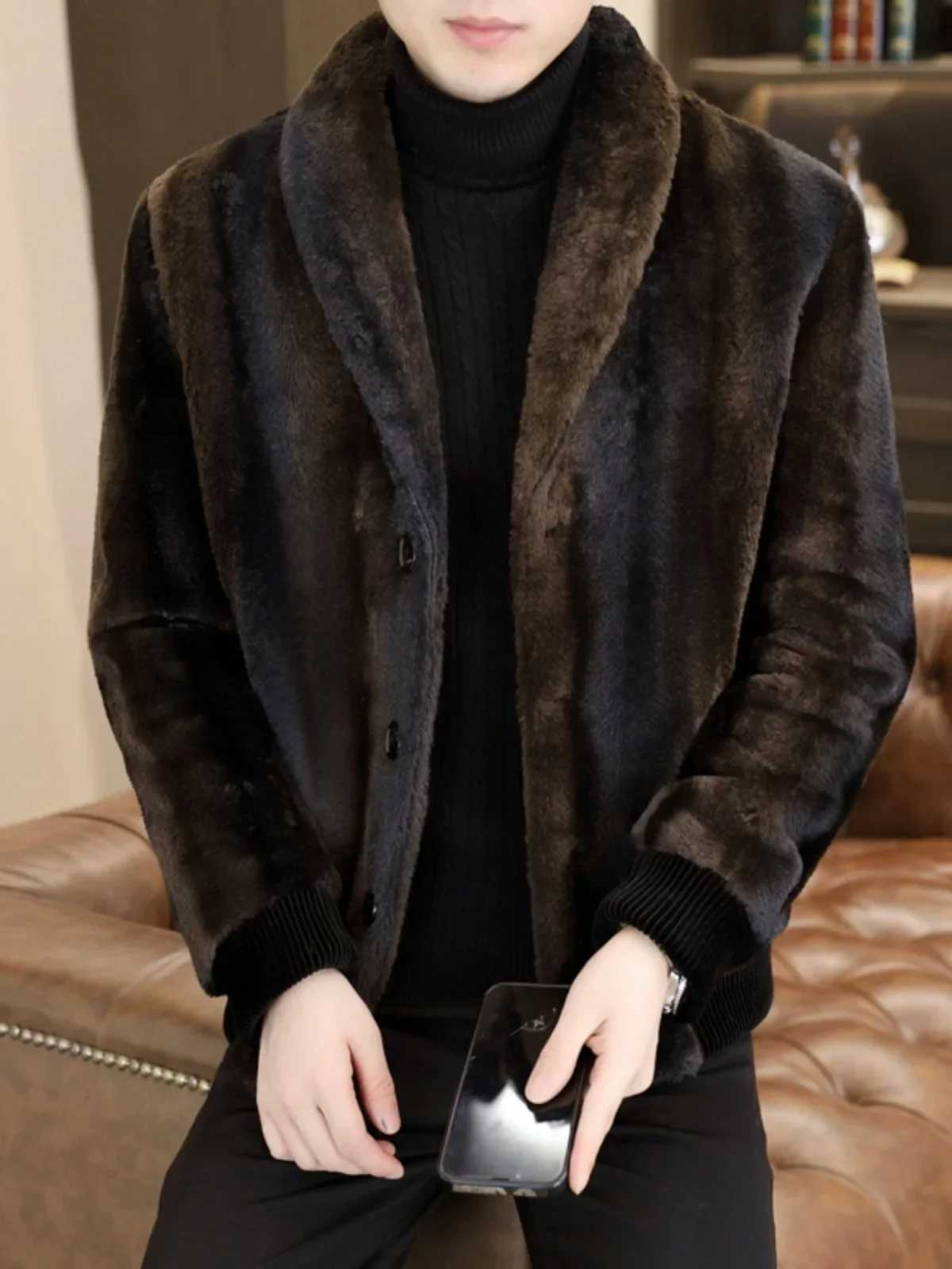 2024 Mens Winter Fashion Plus Velvet faux fur coat Mens slim fit short coat Mens imitation fur warm jacket G624 W241213