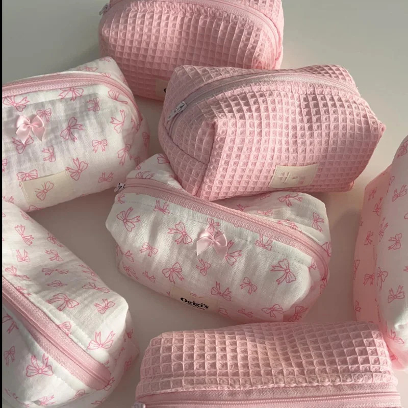 Bow Cosmetics Bag Pink Flower Makeup Organizer Skin Perfect Gift Cleaning Bag Travel Cosmetics Storage Bag 241212