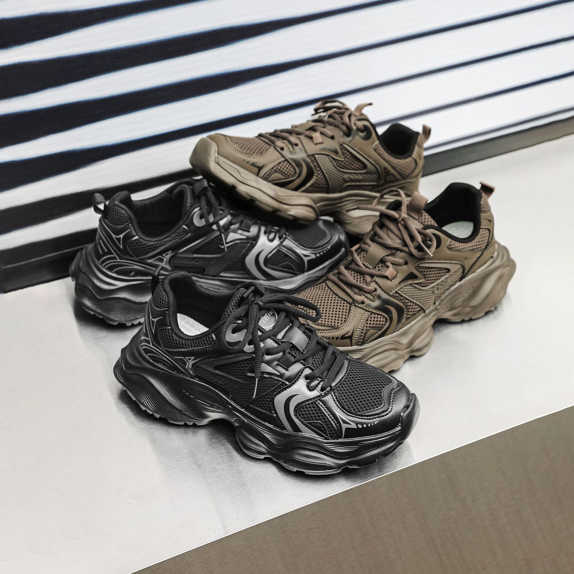 2025 free shipping new designer shoes for mens running shoes black brown Thick soled height increasing shoes for outdoor sneakers sport shoes