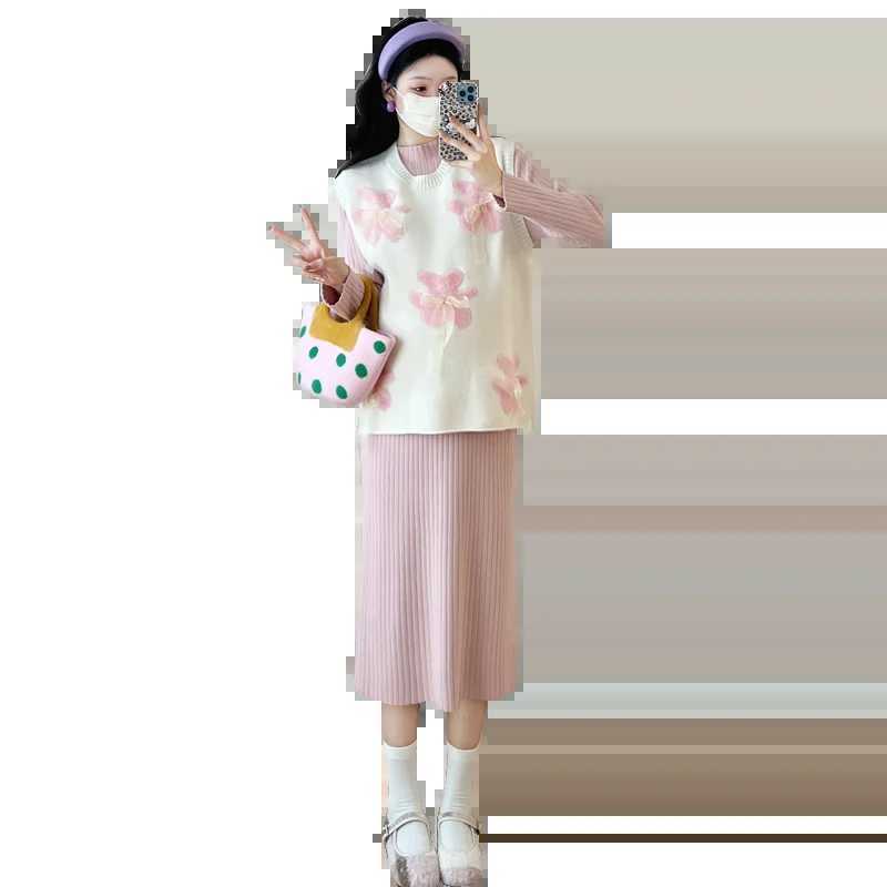 Autumn and Winter Pregnant Womens Clothing Pink Sweet Sweater Dress Long Sleeve Materni Basic Dress Office Lady Elegant DressXJ241213