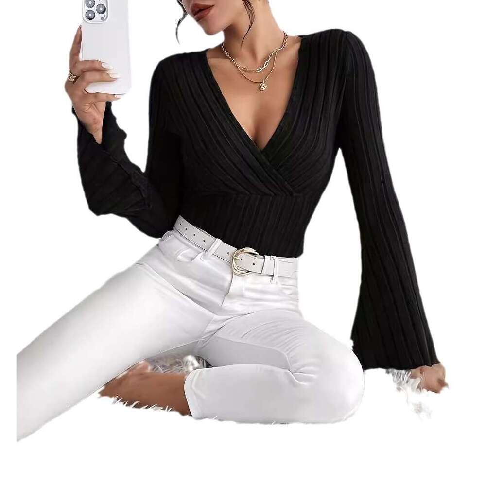 2024 Summer New Cross Deep V-neck Trumpet Base T-shirt for Women