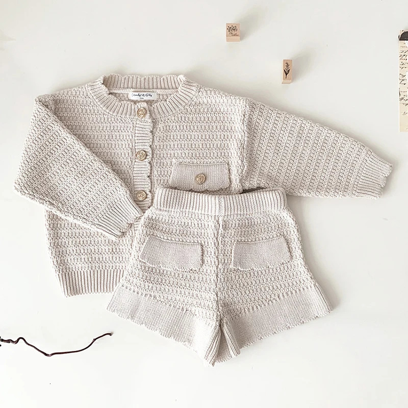 0-4 Yrs Girls Knit Suit Fashion Baby Boys Girls Clothing Sets Winter Knitted Cardigan PP Shorts Infant Girls Knit Tracksuits 241213
