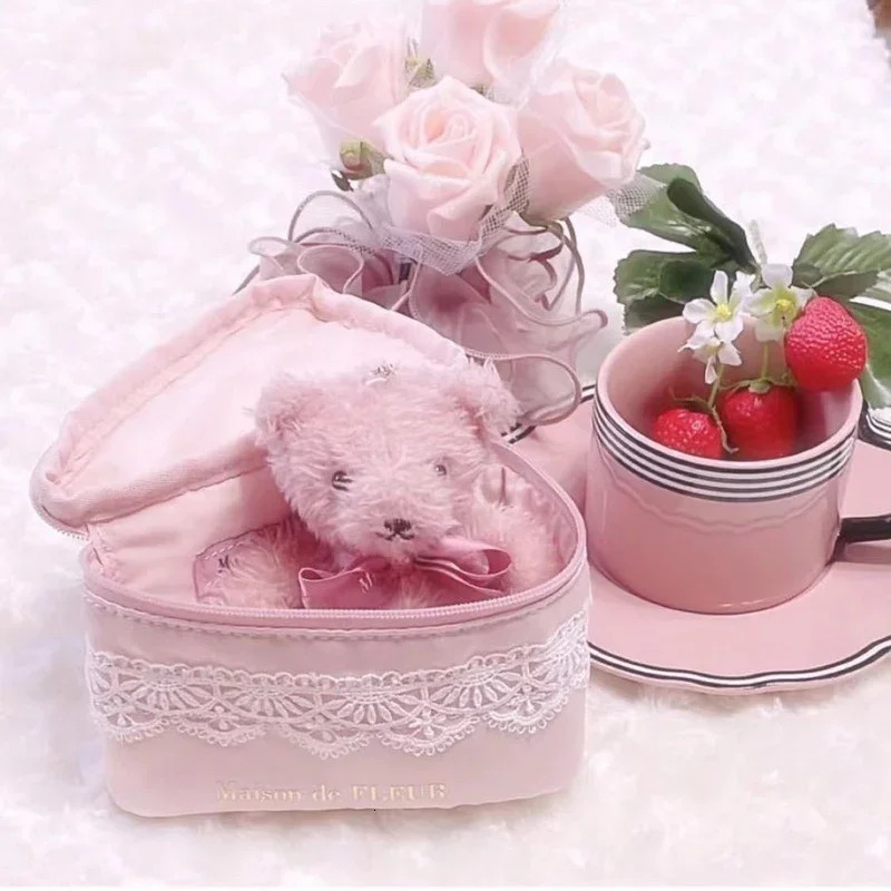 Japanese style rose satin triangular cake makeup bag for girls sweet embroidery bag pink lace box 241212