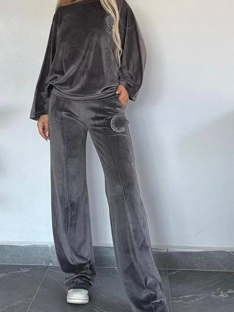 Autumn Winter Golden Velvet Solid Round Neck Bat Sleeve Casual Twopiece Suits Womens Fashion Off Shoulder 2 Piece Set 241214