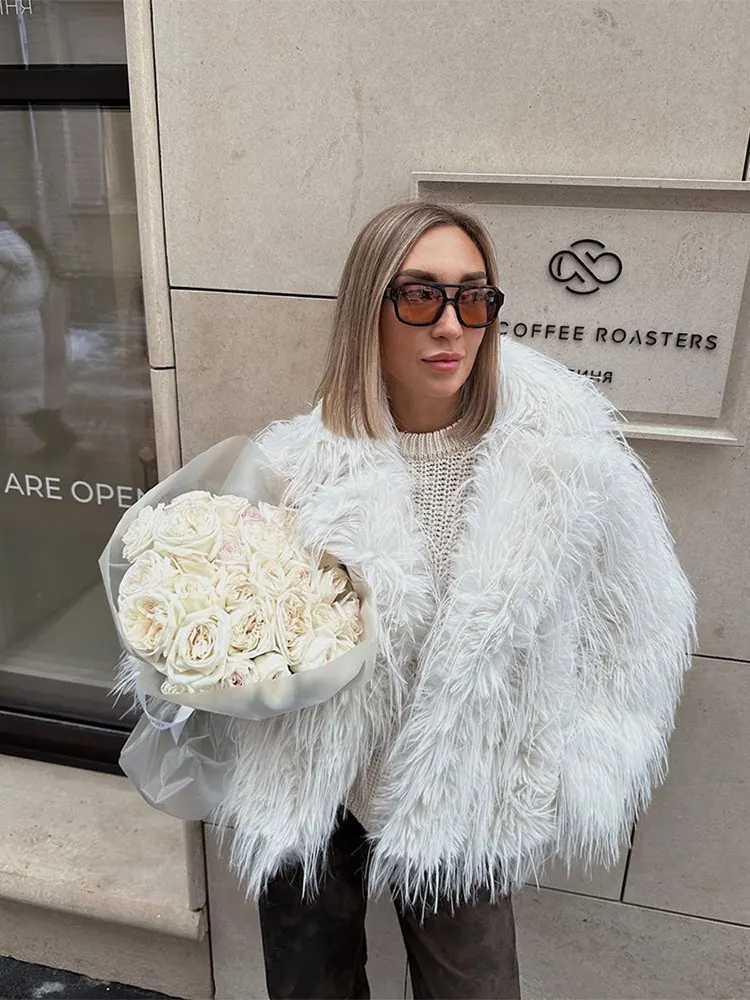 Fashionable solid fur faux fur womens coat elegant V-neck long Slve warm jacket 2024 new winter womens premium coat X241214