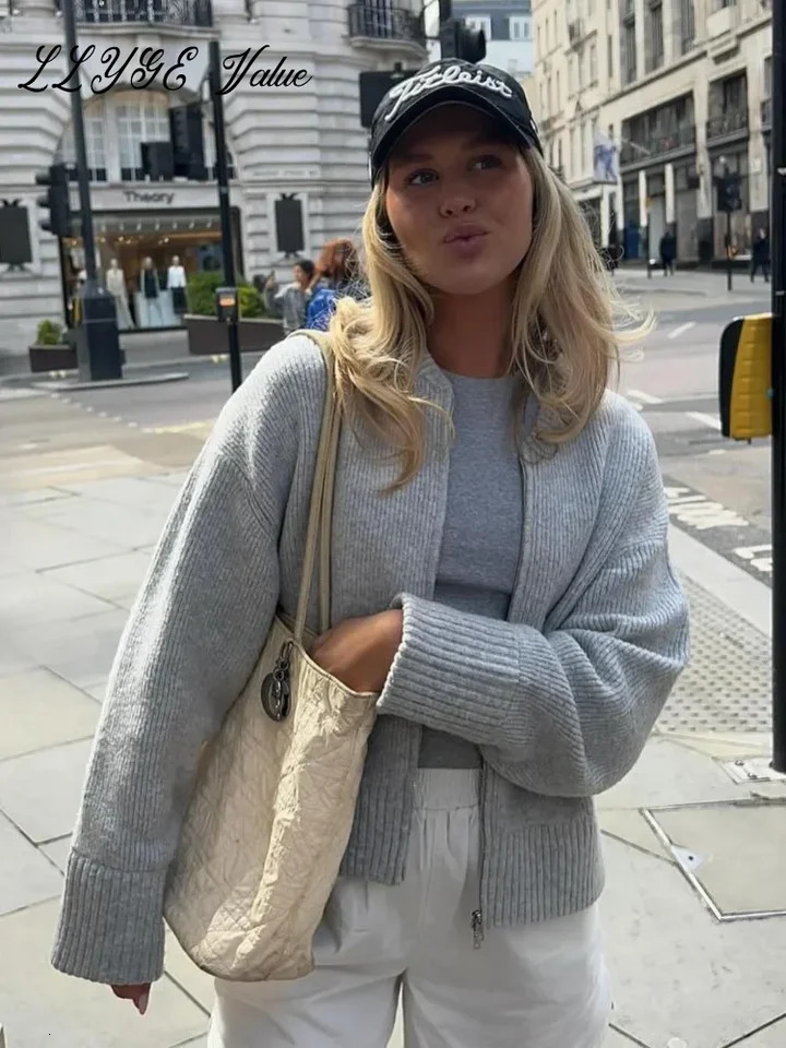 Casual Knit Solid Women Cardigan O Neck Slim Full Sleeve Zipper Lady Sweater 2024 Autumn Winter Female Overcoat 241214