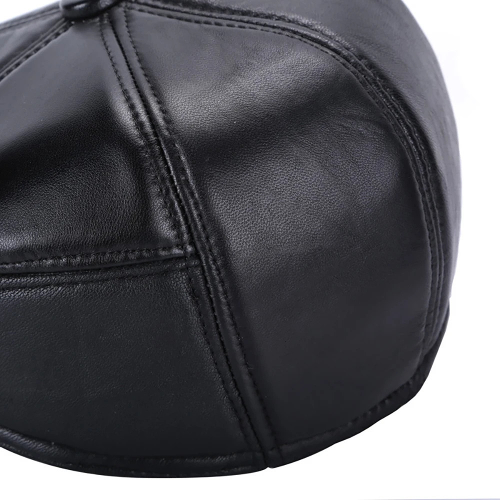 2024 selling genuine sheepskin leather beret mens black casual duckbill hat retro 100 winter warm flat 241210