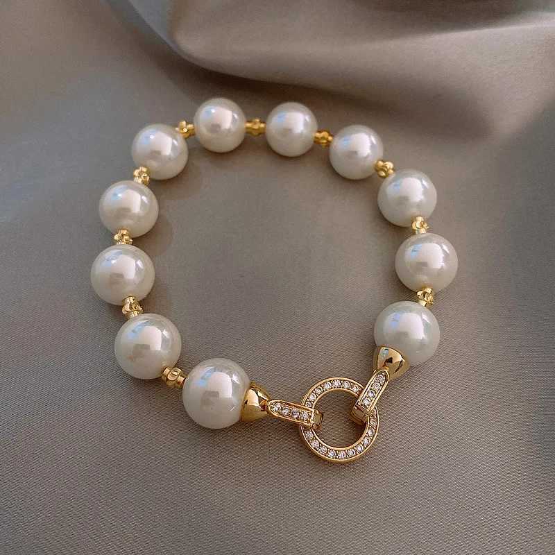 2024 New Arrival Retro Light Luxury Elegant Zircon Circle Pearl Bracelet For Women Fashion Sweet Crystal Jewelry Party GiftsXJ241214