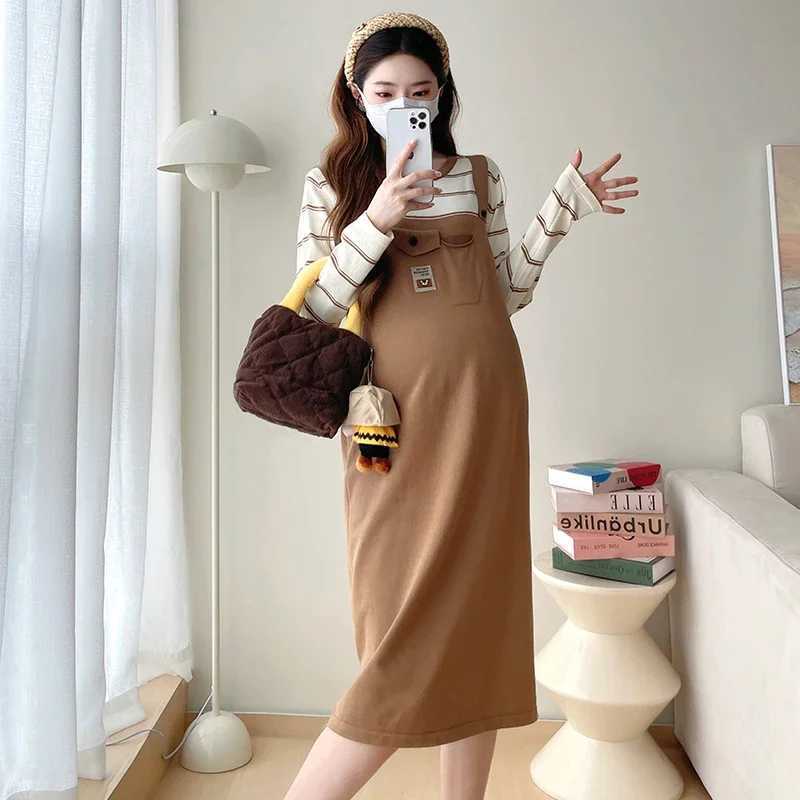 Korean Sle Materni Autumn Clothes Long Sleeve Striped Patchwork Pregnant Woman Knit Dress Fashion Pregnancy Faux Two PiecesXJ241213