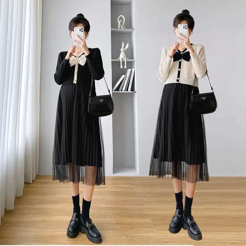 Elegant Pregnant Woman Knitting Dress Long Sleeve V-neck Mesh Patchwork Bowknot Materni Pleated Dress Autumn Pregnancy ClothesXJ241213