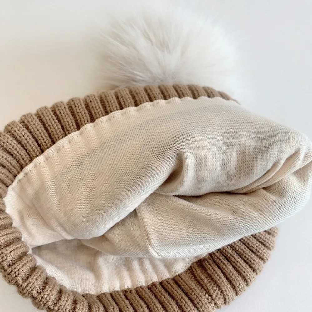 New 2-5 year baby knitted hat warm and thick childrens ear cap windproof knitted wool hat autumn and winter W241213