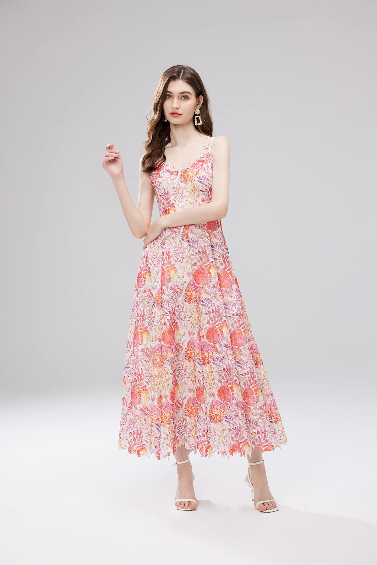 New Summer Casual Dresses AQuality Summer Sundress Holiday Flower Lace Embroidery Prom Evening Dress Women Sexy Backless A Line Long Wedding Dresses P