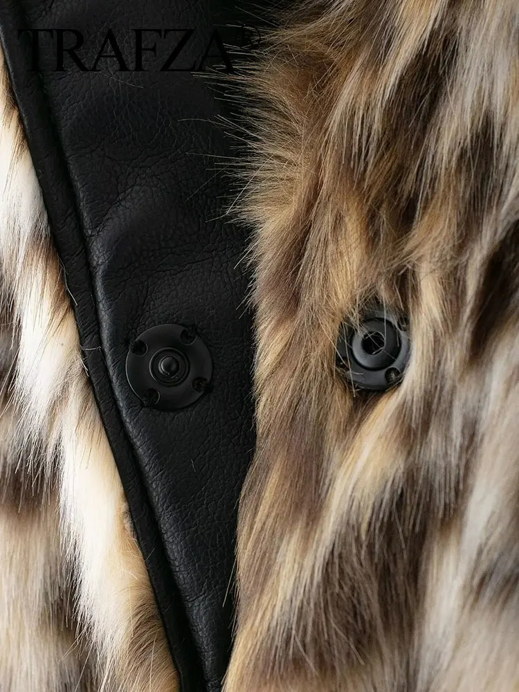 TRAFZA Female Winter Vintage Leopard Printed Fur Coat Long Sleeves Lapel Loose Warm Retro Jacket Causal Street Coats 241213