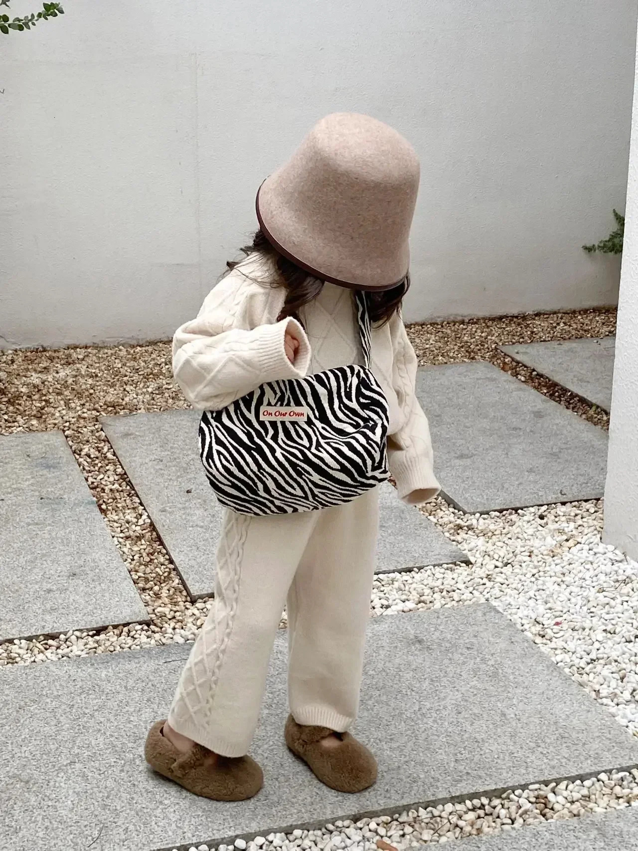 Girls Clothes Suit Korean Style Autumn Winter Vintage Twisted Flower Knitted Set Baby Warm Sweater Casual Two Piece Set 241213