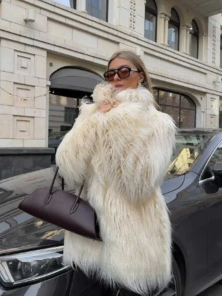 2024 Winter Warm Big Collar Fluffy Imitation Womens Fur Coat Elegant Long Sleeve Loose Solid Thick Jacket Womens New Coat X241214