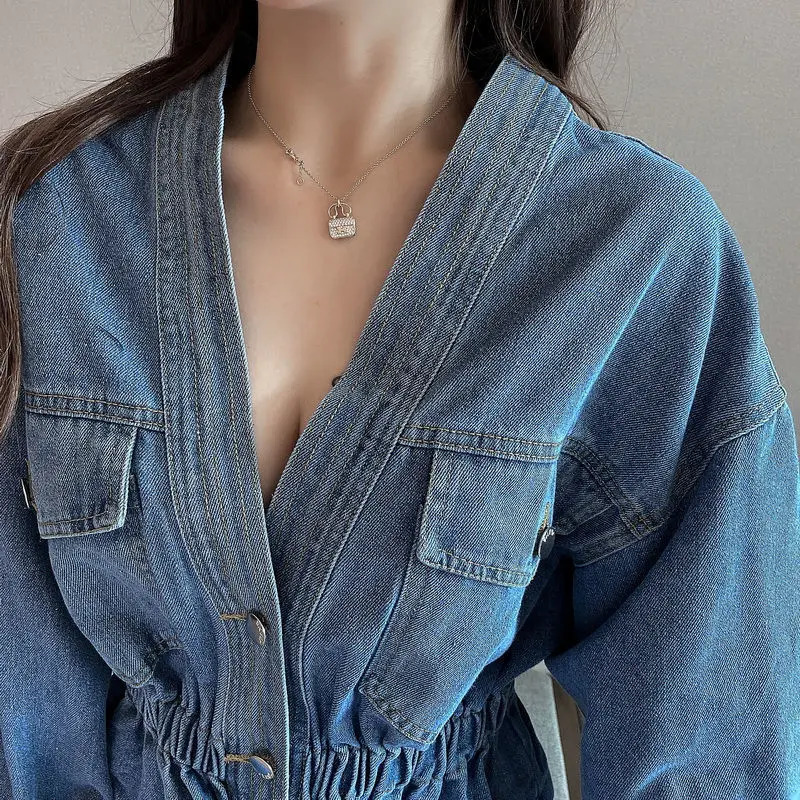 Womens Jacket SpringSummer Korean Fashion Full Match Vneck Retro Beaded Diamond n Loose Short Cowboy 241211