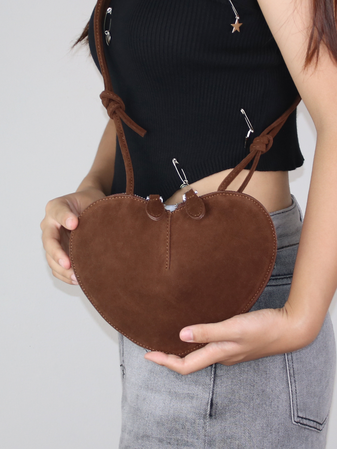 2024 New Niche Design Autumn High-End Suede Single Shoulder Crossbody Love Bag Creative Fashion Retro Women's Ba