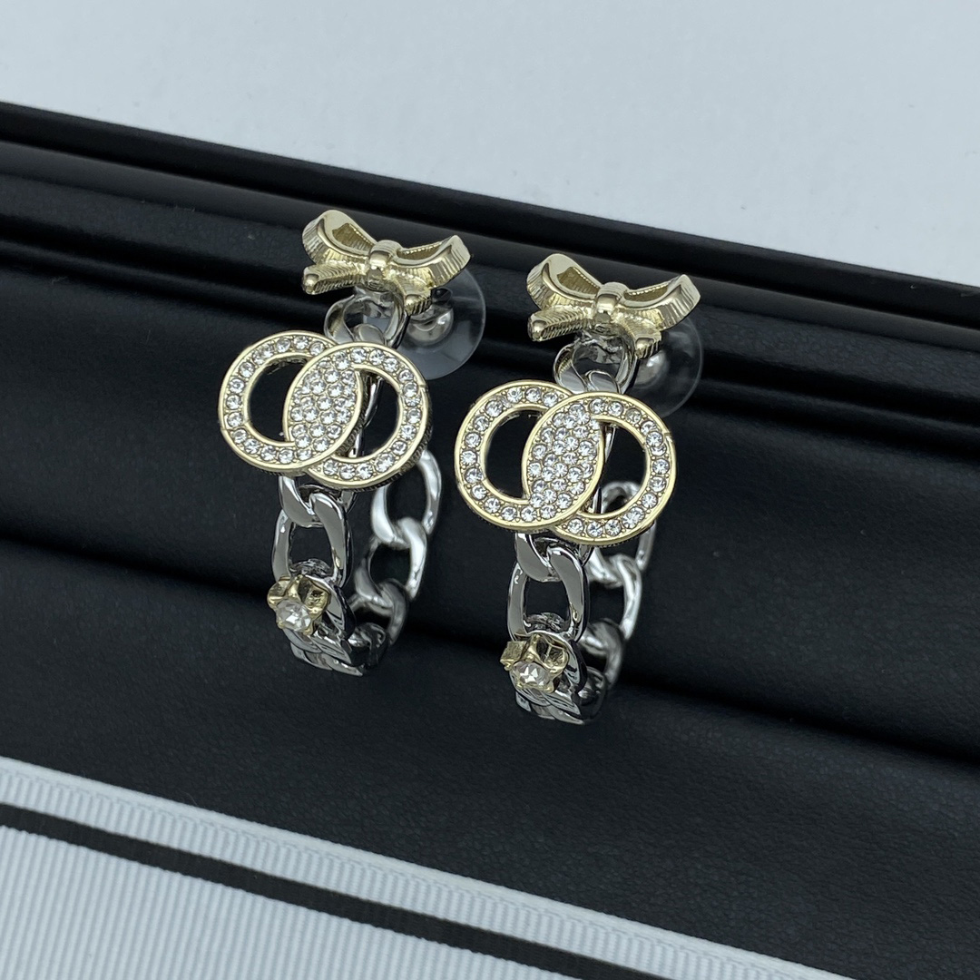 18k Gold 925 Silver Plated Design Quality Small Diamond Inlaid High End Dressing Gift Earrings Premium Gifts