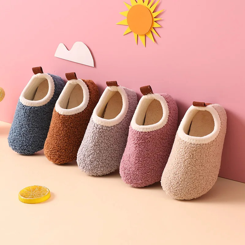 Children Cotton Slippers Solid Warm Kids Winter Home Shoes Boys Girls Plush Floor Shoes Indoor Soft Sole Anti-slip Cotton Shoes 241213