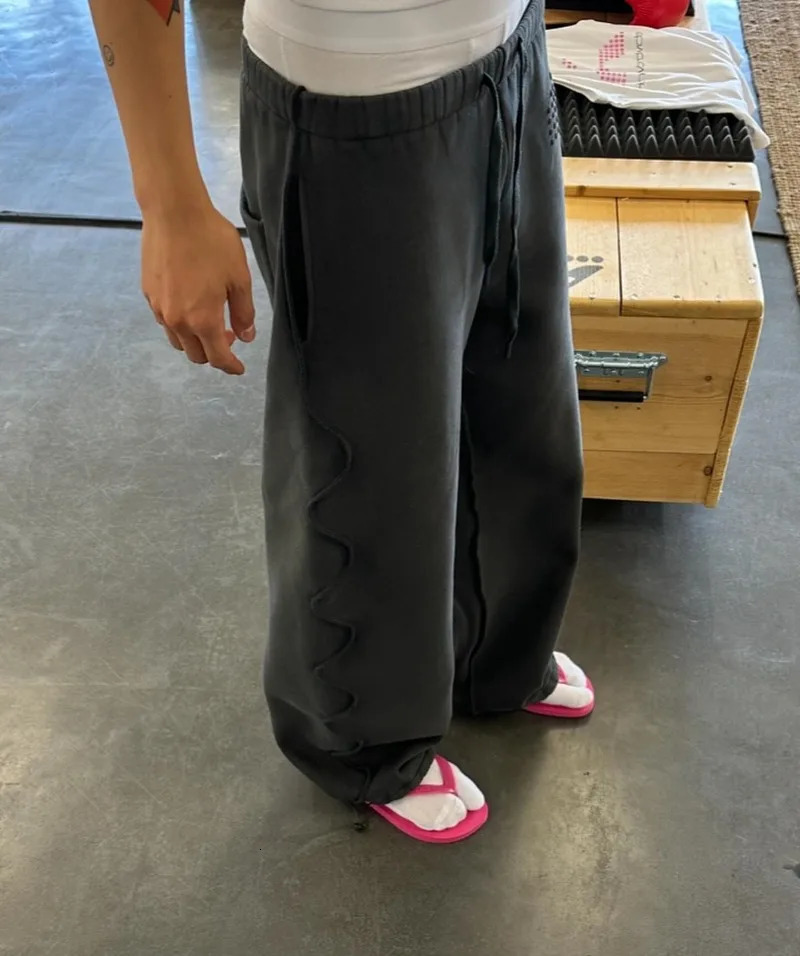 Fashion Harajuku Streetwear Men Y2k pants Hip hop trend casual wideleg Retro High Street Goth couple baggy sweatpants 241214