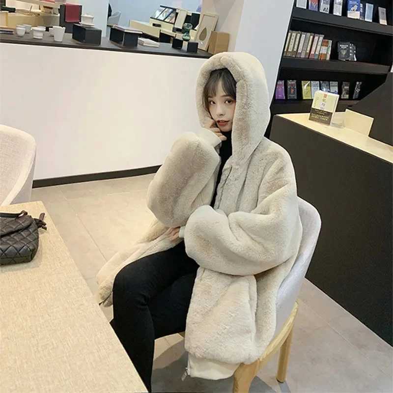 Gold plated thick fur coat for womens autumn and winter cashmere imitation mink Rex rabbit fur coat for womens thick hooded coat X241214