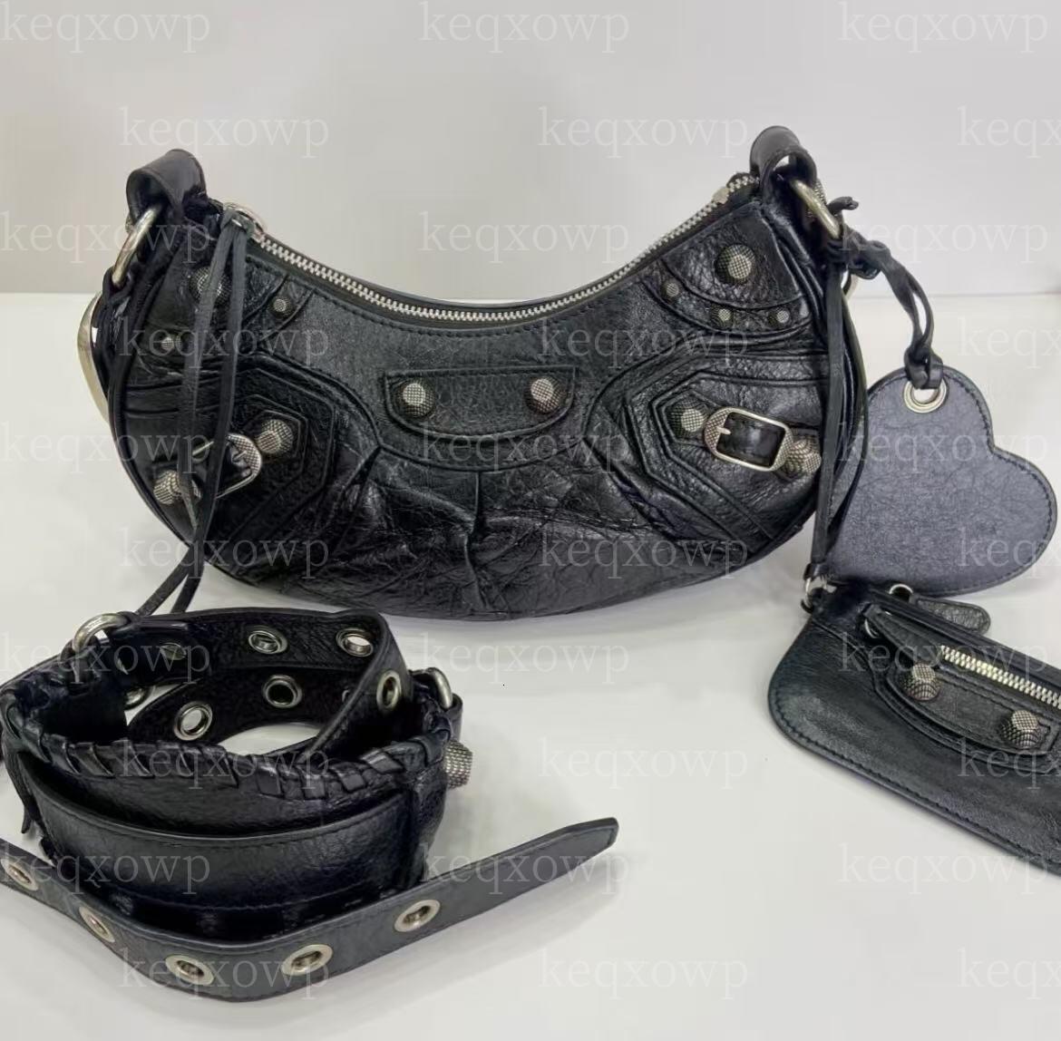 Designer luxury Le Cagole Bags Crossbody Metallic package Leather Womens Hobo bags Purse kw62