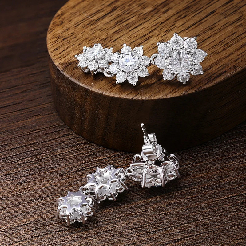 Halaile D Color S925 Sterling Silver Sunflower Stud Earrings with GRA Women Trendy Fine Jewelry Sparkling Gift 241214