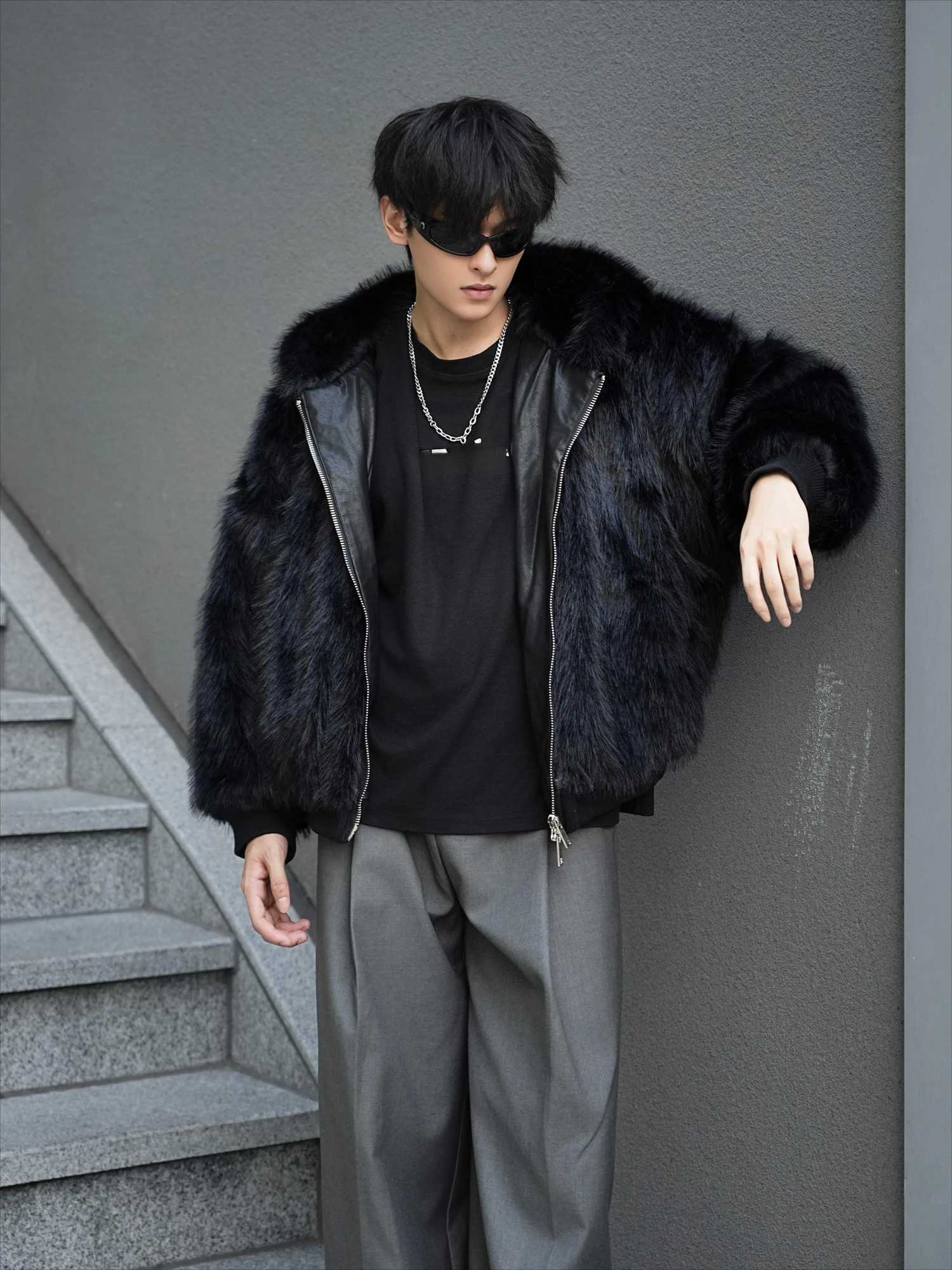 Mens 2024 Winter New Retro Fashion Artificial Fur Coat Mens Solid Color Long Sleeve Imitation Fur Hooded Cotton Mat High end Coat W241213