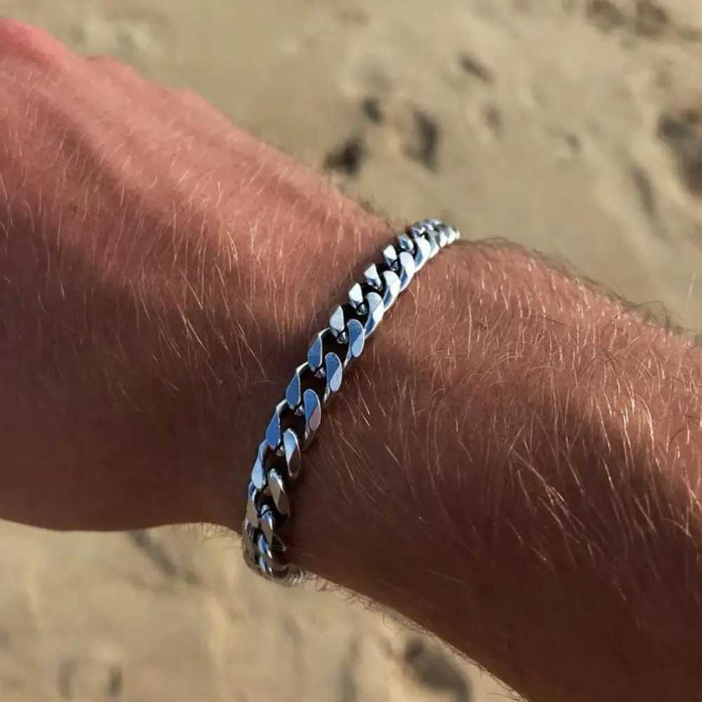 2023 New Tren Cuban Chain Men Bracelet Classic Stainl Steel Chain Bracelet For Men Jewelry Gift Chain Bracelets PunkXJ241214