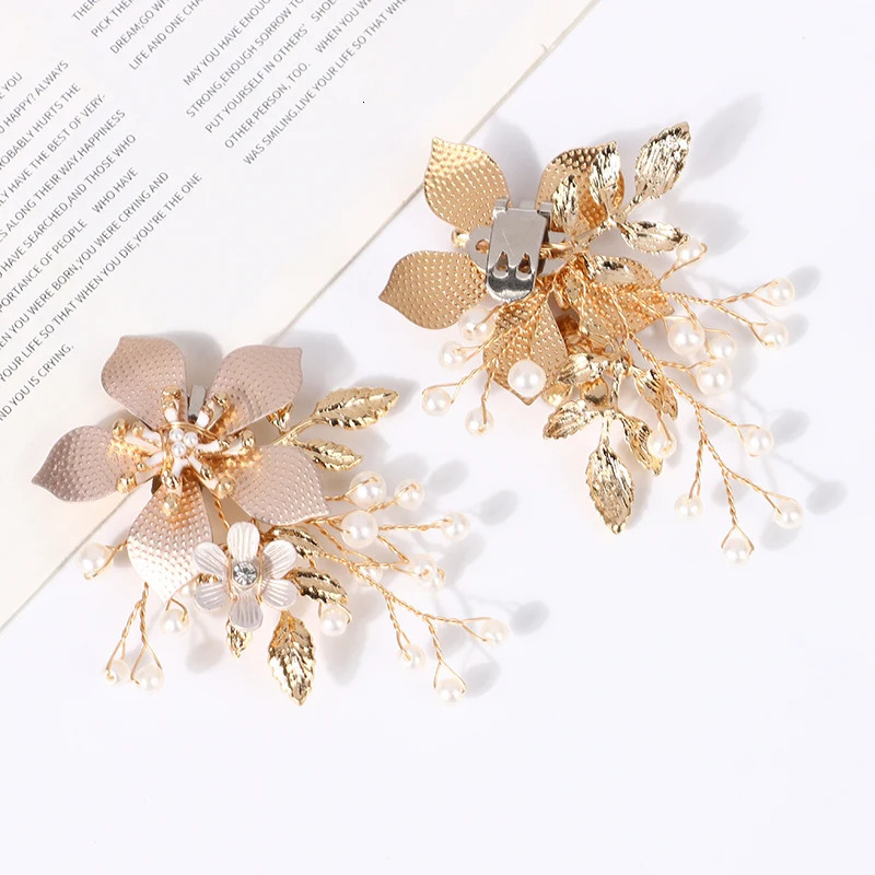1 pair of rhinestone shoes clip on crystal flower shoes charming decoration wedding party shoes decoration 241213
