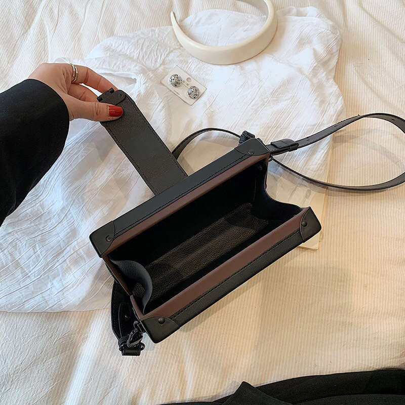 Summer internet celebrity French high-end contrasting color small square box single shoulder crossbody phone bag 2024 temperament versatile new trendy