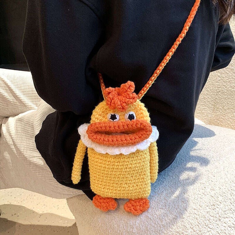 Cute quirky crossbody bag for women, autumn winter DIY handmade knitted yarn mobile phone bag, wholesale of finished products, 2024 new style, chic an