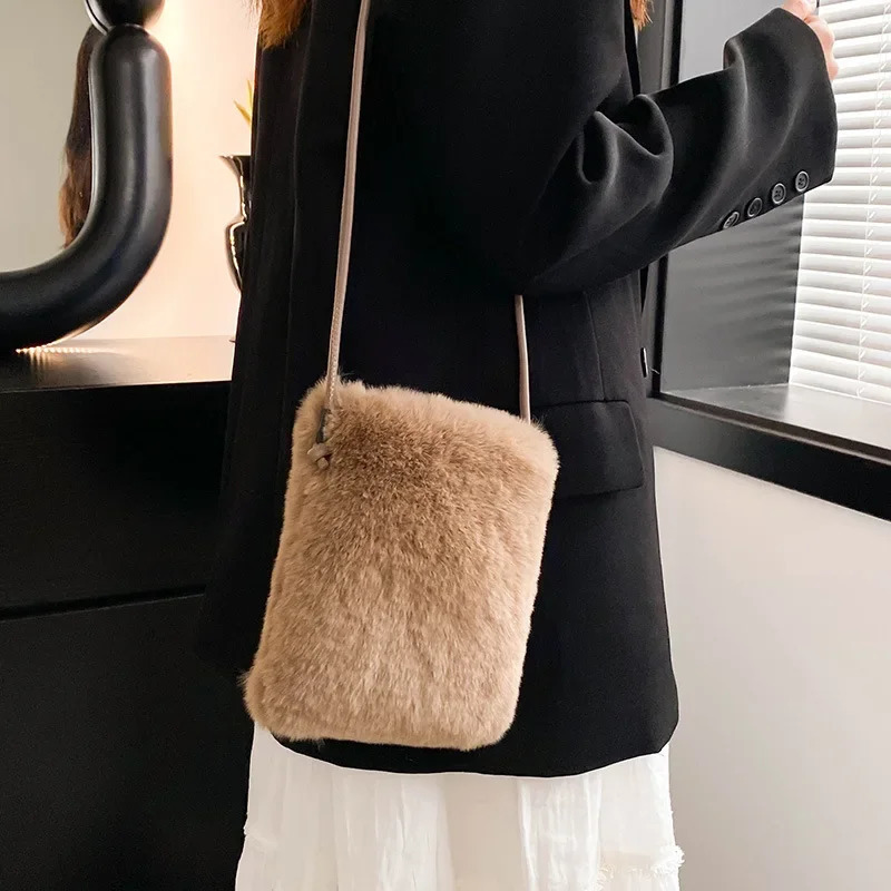 Autumn and Winter Womens Bag Niche Simple and Cute Plush Bag One Shoulder Cross Body Rabbit Hair Makeup Phone Bag 241213