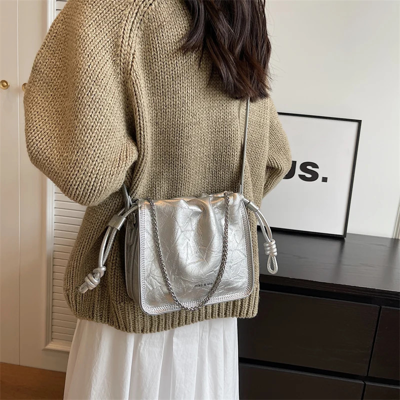 LEFTSIDE Womens Small Retro Shoulder Bag Y2K Chain PU Leather Korean Womens Cross body Bag Handbag 241213