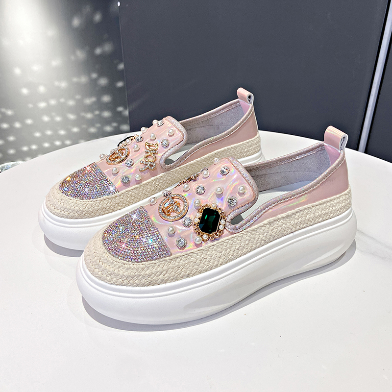 2025 women's bead sports shoes luxury rhinestone decoration women's loafers designer platform casual shoes high-quality pearl decoration thi