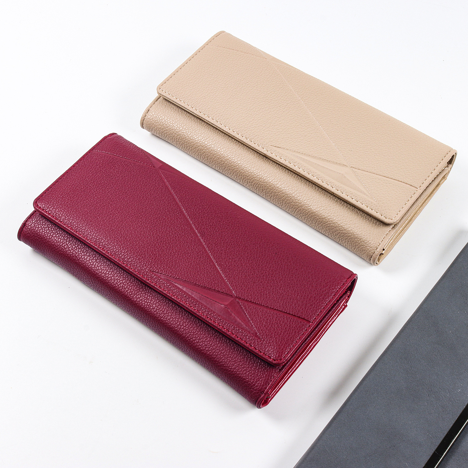 Hot Selling New Women's Long Designer Ultra-thin And Ultra Light Folding Wallet Zero Wallet Money Card Bag