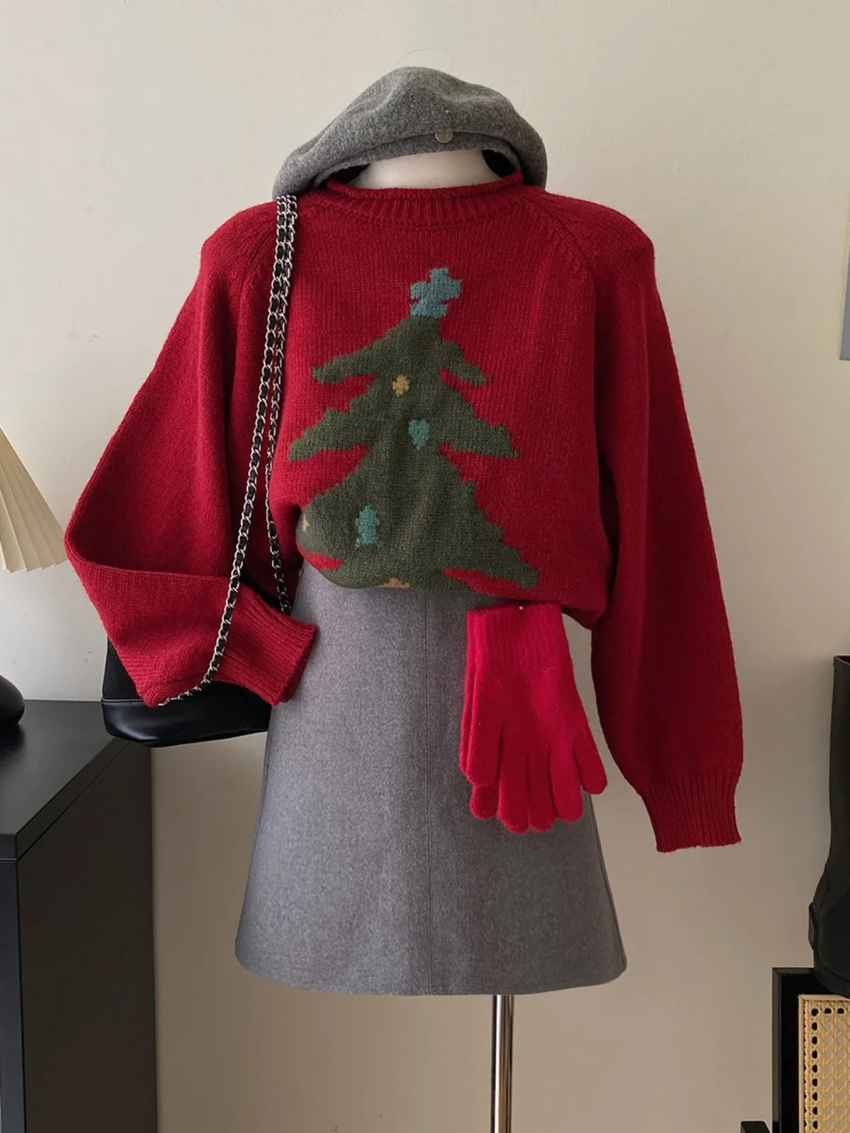 Red Christmas Sweater Womens Oneck Jacquard Tree Pulling Flower Autumn Casual Edition Knitted Long Top 241211