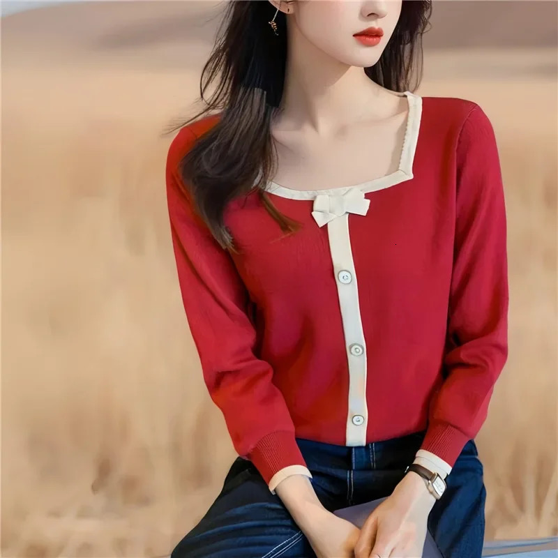 Autumn and winter Korean style Dongdaemun sweet red long sleeved knitted top womens zipper sweater with polo neck 241211