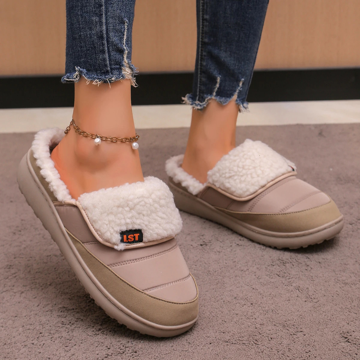 Thick fleece flip tongue n dopamine color sports slippers for men and women the same 241214