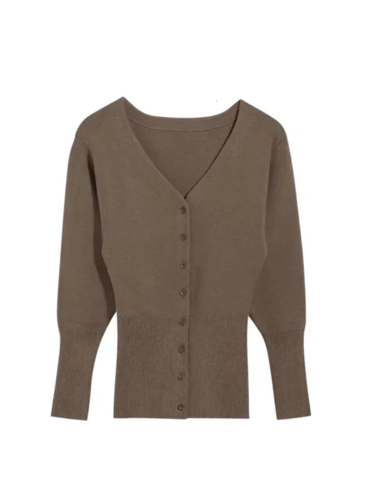 Elegant Vneck Brown Slim Knitted Cardigan Women Fashion Long Sleeve Singlebreasted Sweater 2024 Lady Fall Winter Knitwear 241214