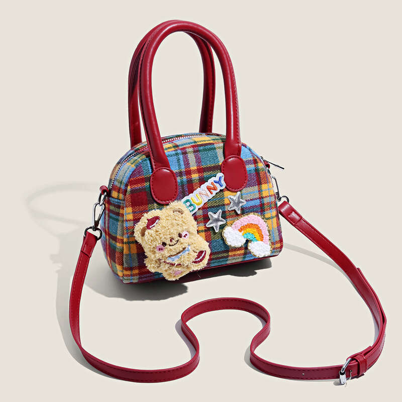 Exquisite plaid ins bag, cute little brown bear, fashionable handbag, high-value commuting wallet, crossbody bag