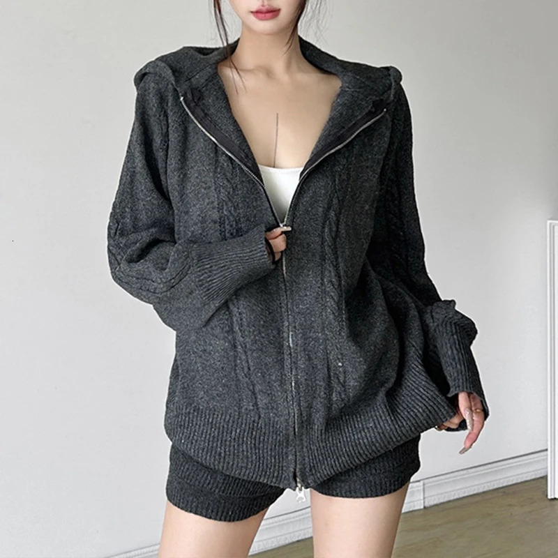 BKLD Fashion Leisure 2pieces Set Twists Shaped Wool Hooded Neck Long Sleeve Top Zipper CardiganSlim 2Pcs Shorts Sexy Suit 241209