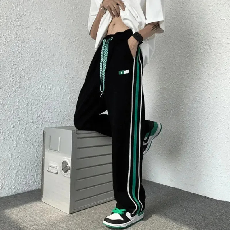 Mens sports pants straight sports pants wide leg track casual sportswear Y2k Korean style loose fit bottom 241211